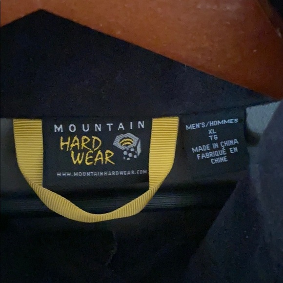 Mountain Hardware Jacket​​ - Picture 2 of 3